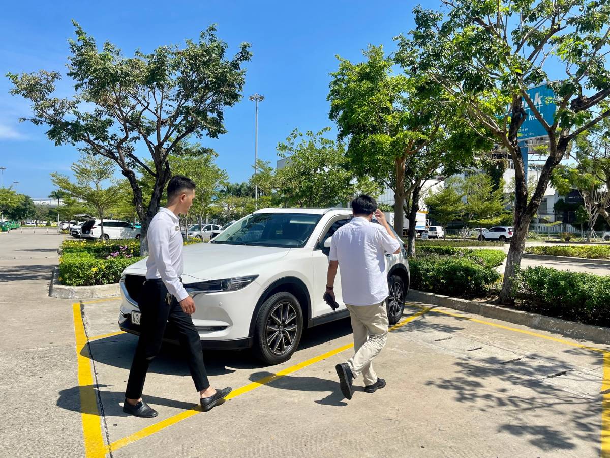 xe Ninh Chử đi Cam Ranh đón khách tận nơi